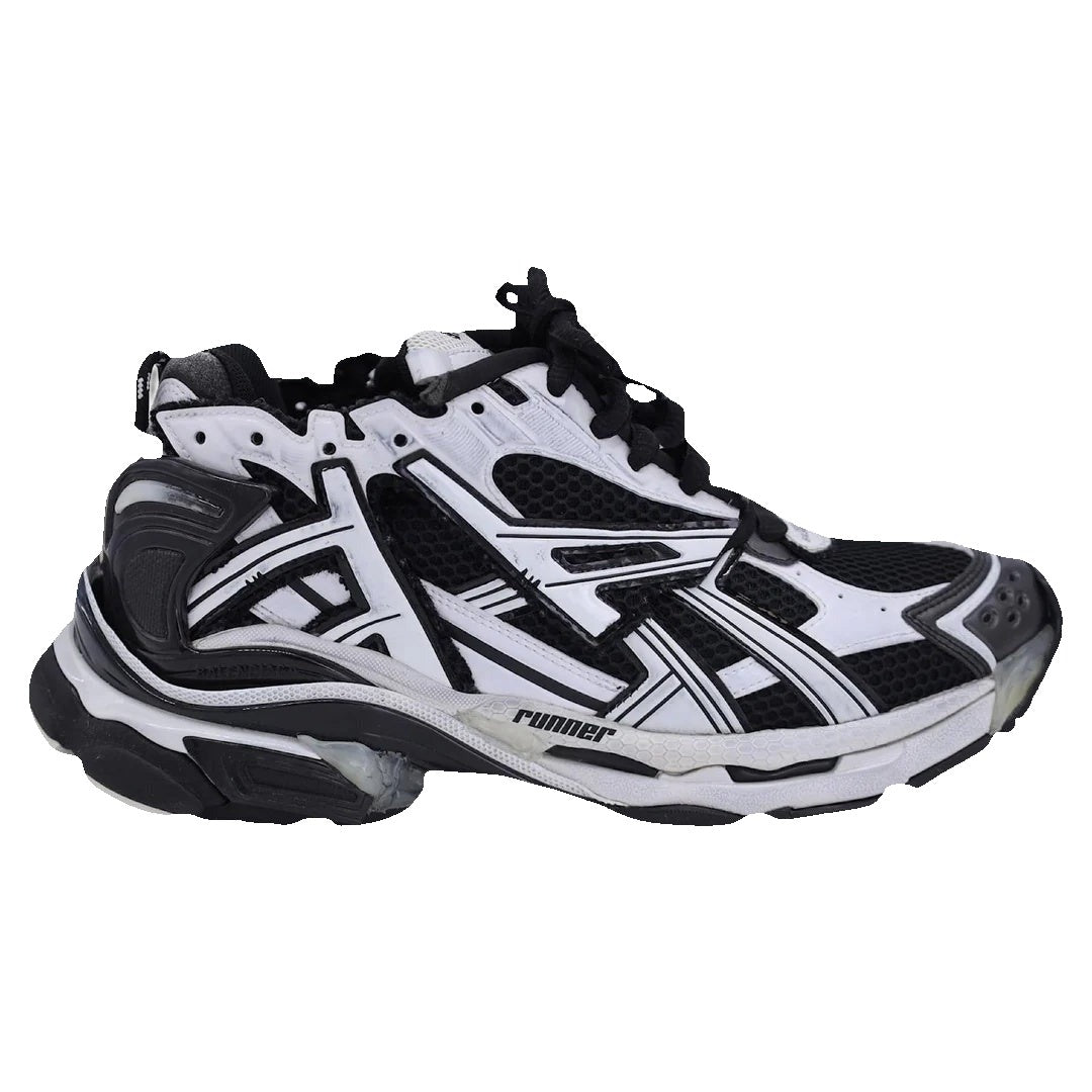 BALENCIAGA WHITE POLYURETHANE CHUNKY SNEAKERS BLACK & WHITE RUNNER